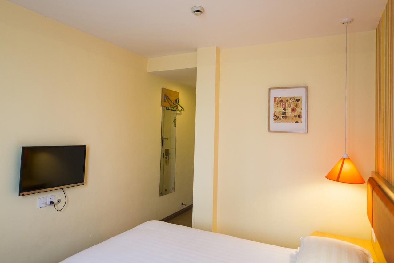 Home Inn Guiyang Zunyi Road Exterior foto