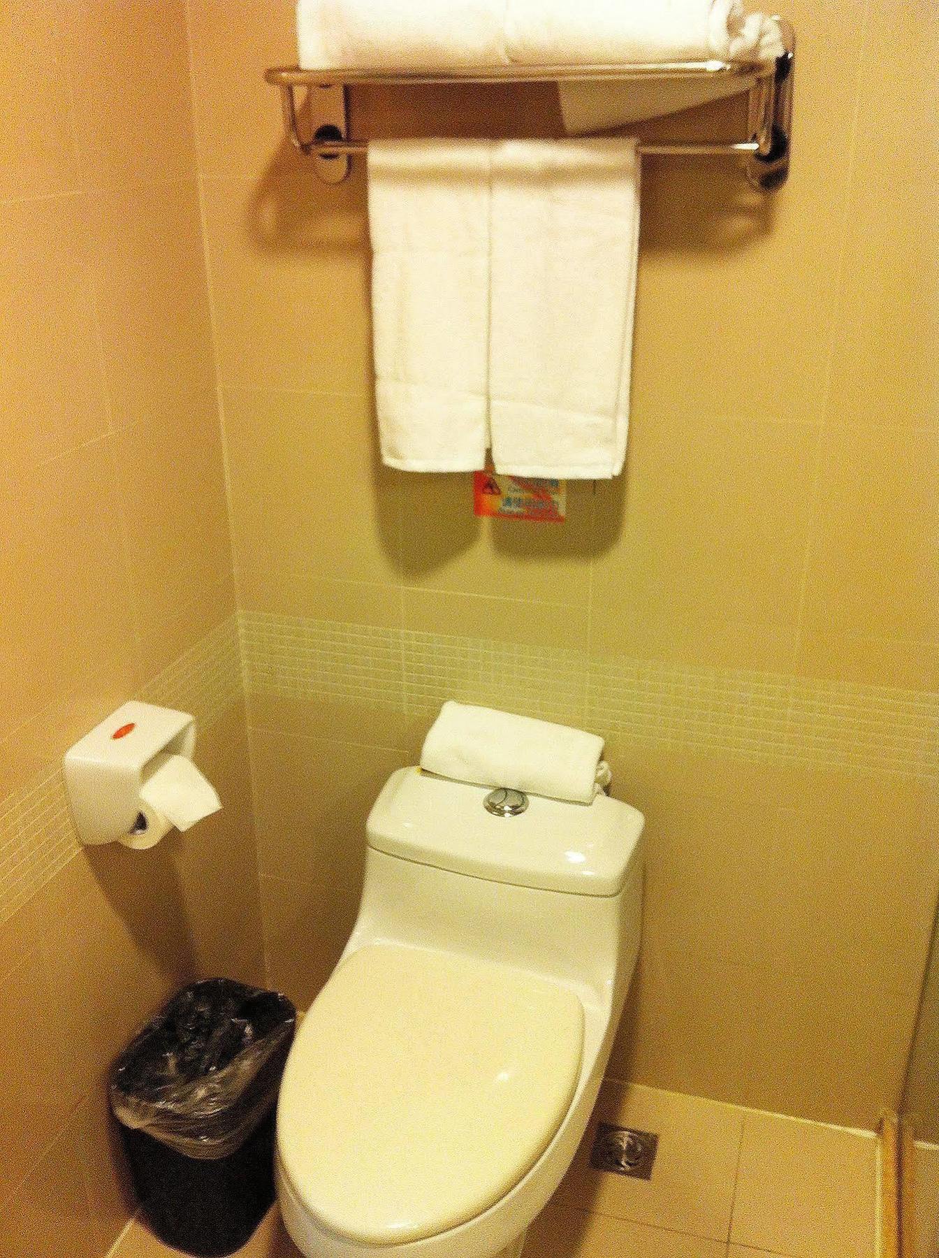 Home Inn Guiyang Zunyi Road Exterior foto